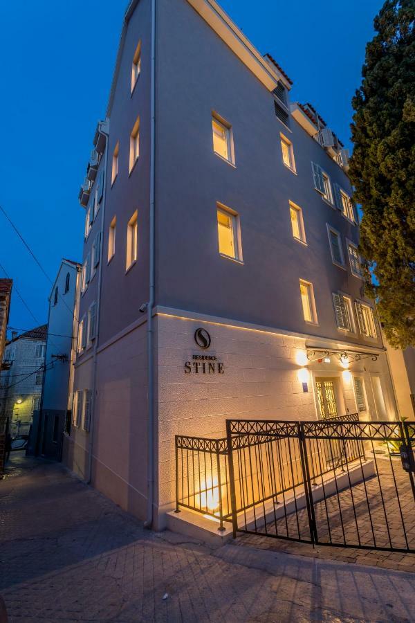 Residence Stine Split Luaran gambar